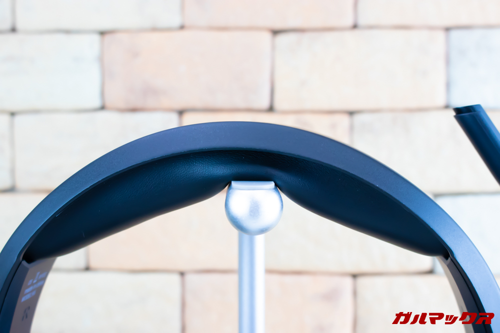 ONIKUMA K6のヘッドバンドも非常に柔らかい素材です。