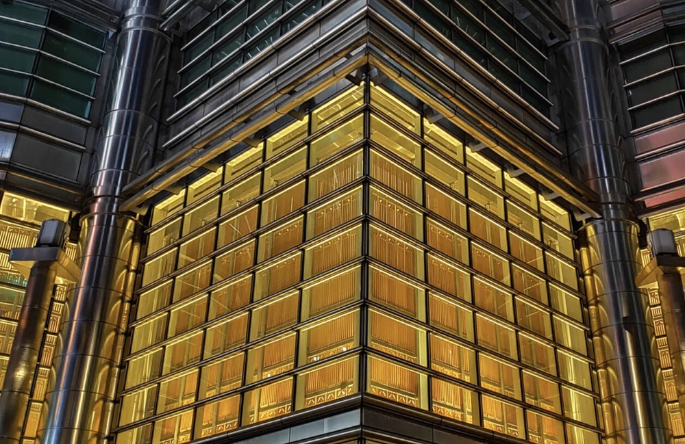 OPPO R17 Proはウルトラナイトモードを搭載しており、美しい夜景を撮影可能。