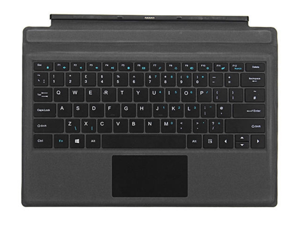 VOYO VBook i7 Plusの専用キーボードはUSはいれつのみとなっています。