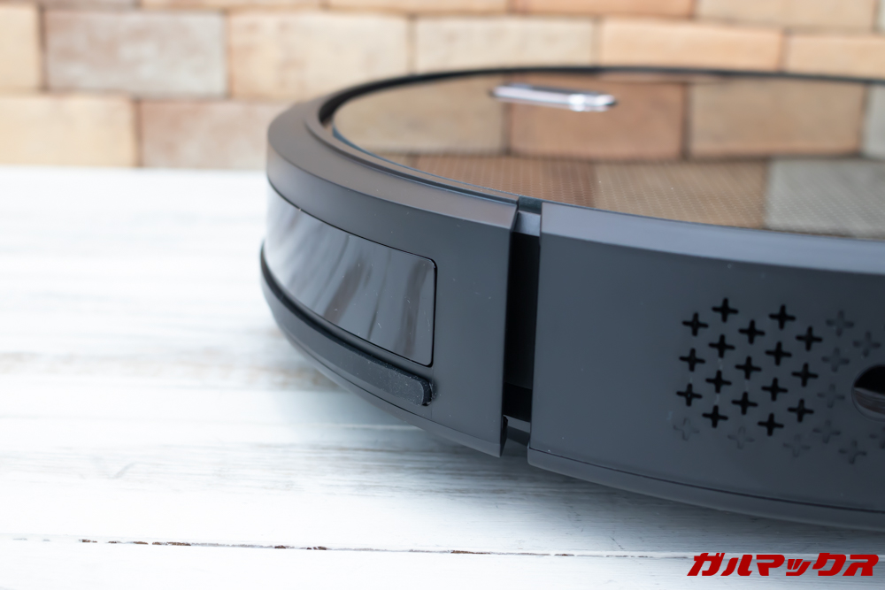 amarey A800は落下防止センサーと衝突防止センサーが備わっています。