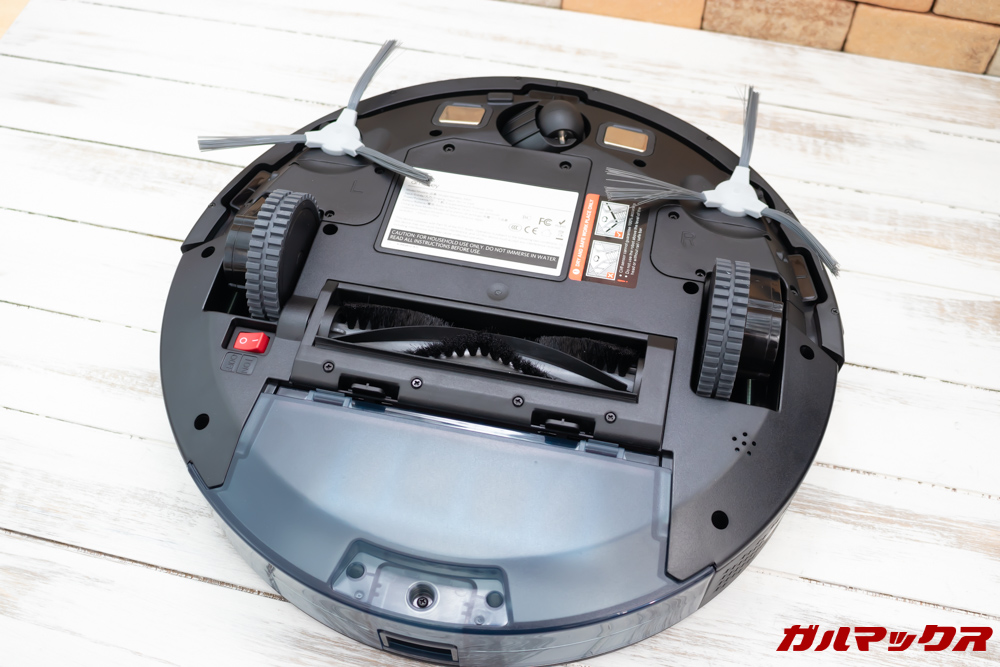 amarey A800は3つのブラシでゴミを効率的に吸い込みます。