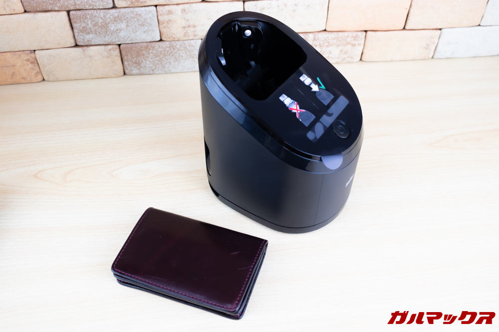 BRAUN Series 9（9250cc-P）のサイズは少々かさばりますが、脱衣所にも置くことが出来る大きさです。