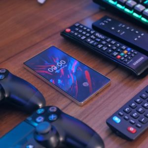 DOOGEE MIX4に注目！スライド式で画面内指紋認証搭載モデル