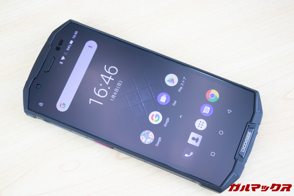 DOOGEE S70は5.99型の大型ディスプレイを搭載。