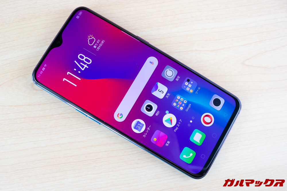 OPPO R17 Proのディスプレイはノッチ付きの大画面ディスプレイを搭載!
