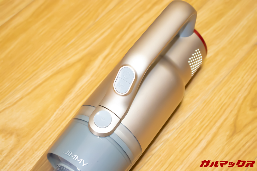 Xiaomi JV71 Vacuum Cleanerのバキュームにはコントローラーが備わっているので本体のみ持って掃除出来ます。