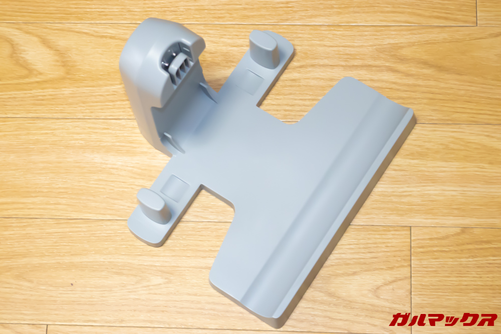 Xiaomi JV71 Vacuum Cleanerの充電台は直置きタイプなので壁に穴を開けなくても設置出来ます。