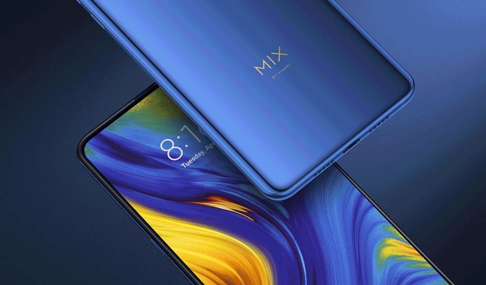 Xiaomi Mi MIX 3の背面は上品な光沢感のある背面パネルを採用。