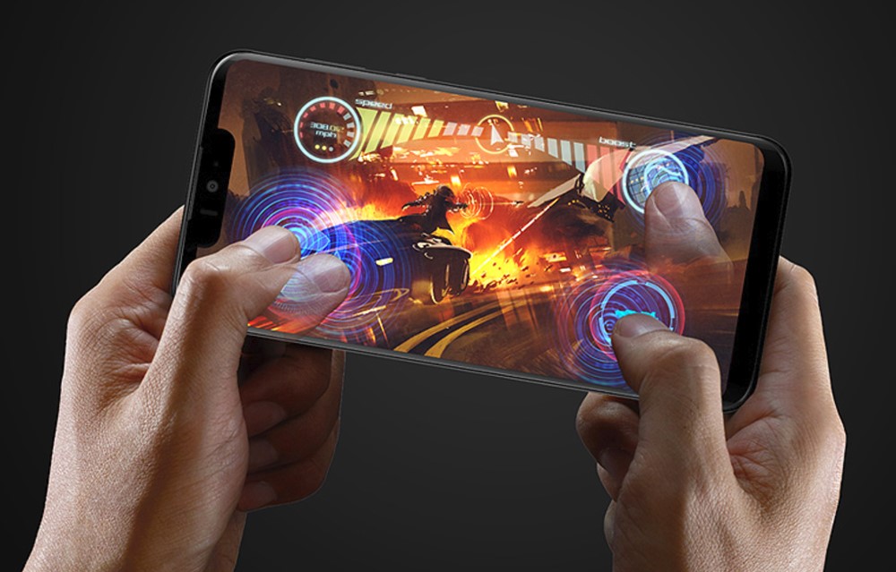 AQUOS zeroはタッチ直後のスワイプ操作時に遅延が発生する