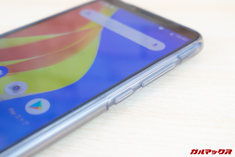 CUBOT X19には保護ケースが付属しています。