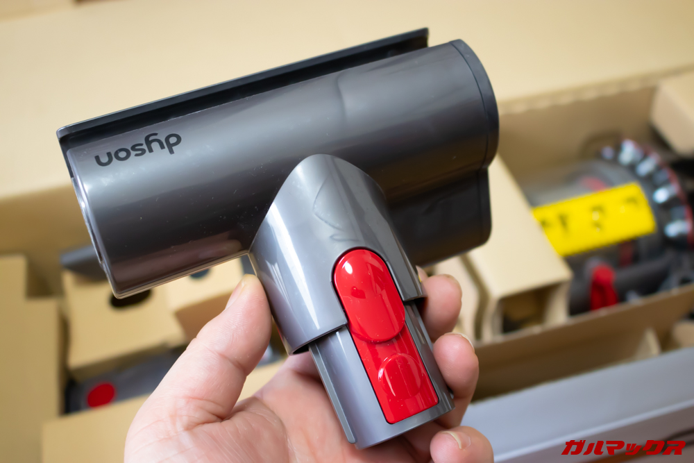 Dyson Cyclone V10 Fluffy SV12 FFはミニモーターヘッドが付属