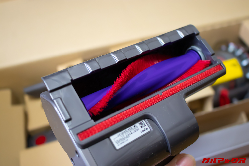 Dyson Cyclone V10 Fluffy SV12 FFはミニモーターヘッドが付属