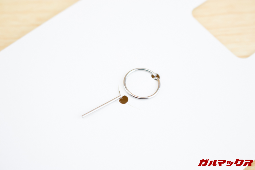 HUAWEI nova lite 3はSIMピンが付属。