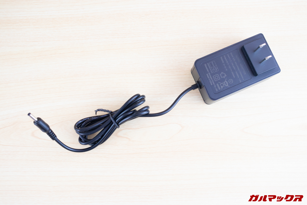 Jumper EZbook 3 Proの付属充電器のケーブルは1.2M