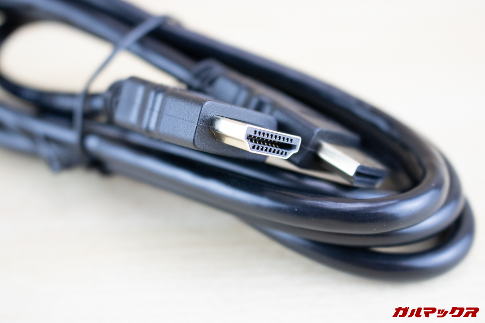 WiMiUS P18はAVケーブルも付属