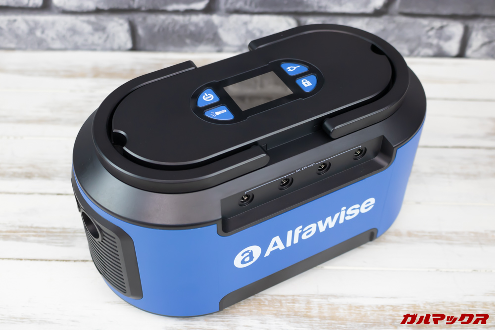 Alfawise S420の本体上部には折りたたみの取っ手が備わっています。