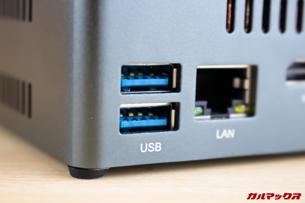 Beelink J45は4つのUSBポートを搭載しているので周辺機器の拡張もらくらく。