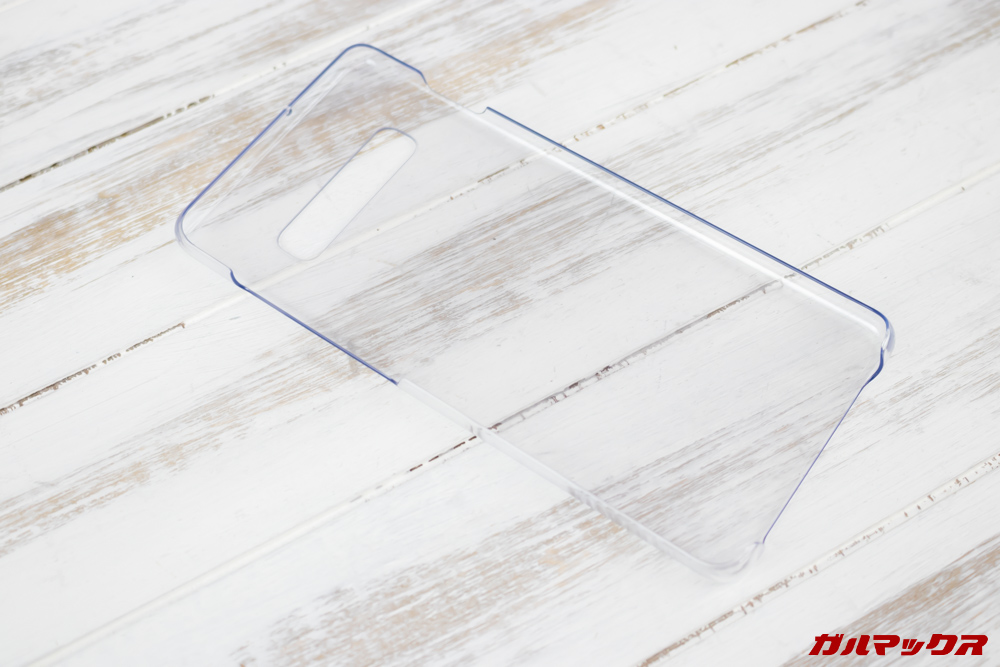 「Galaxy S10」「Galaxy S10+」にはクリアケースが付属しています。