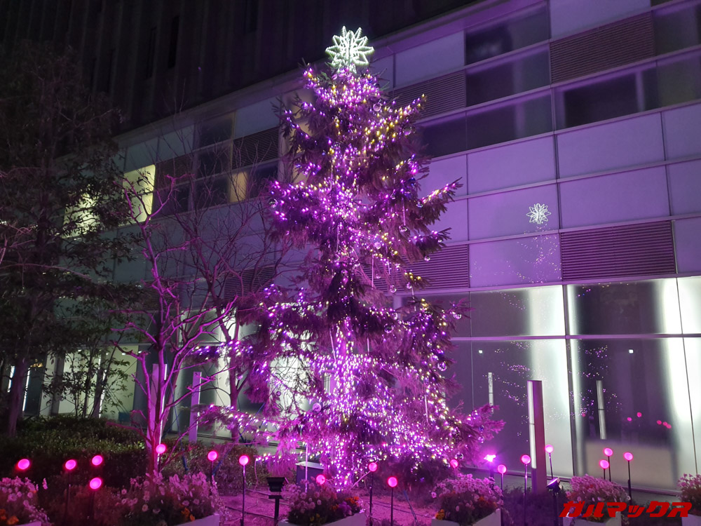 「Galaxy S10e」で撮影した夜景の写真。