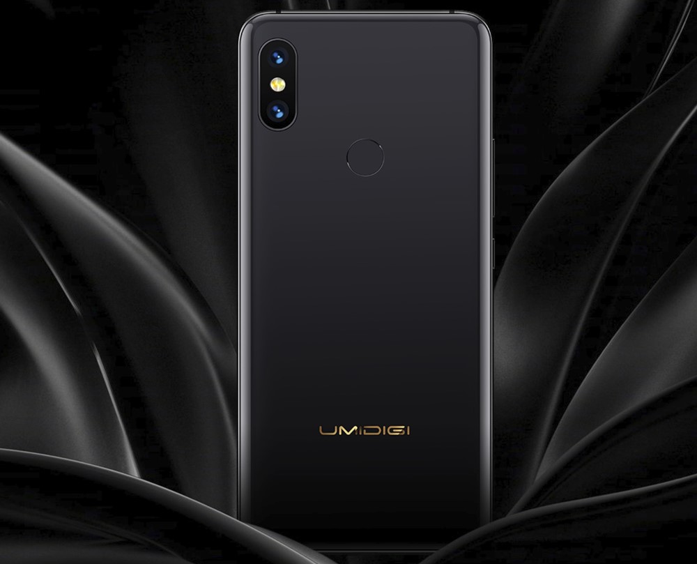 UMIDIGI S3 Proはセラミックボディーを採用している。