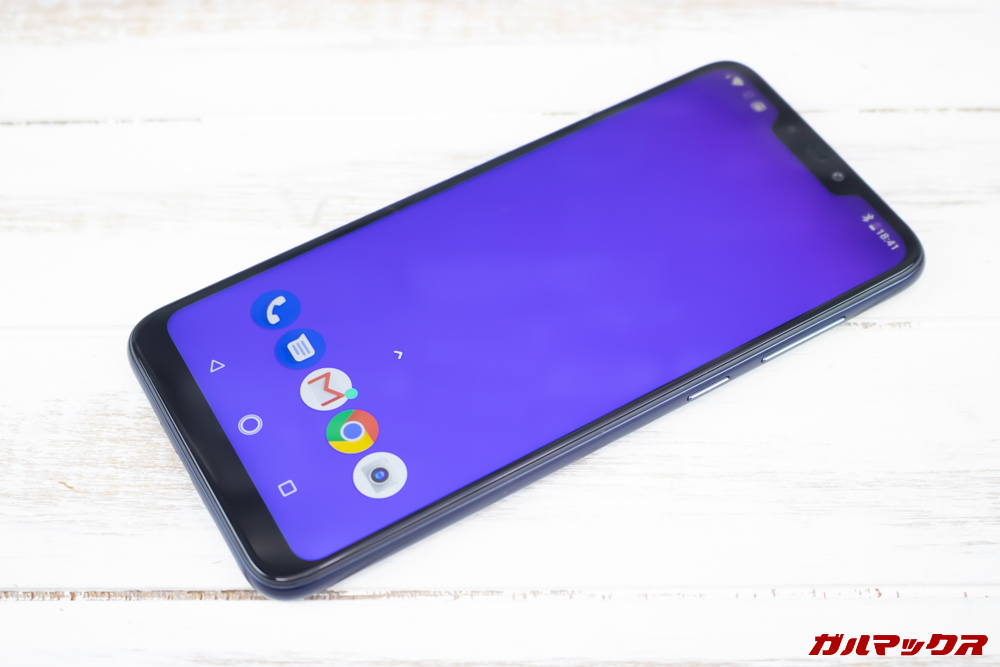 ZenFone Max (M2)はミドルレンジ帯のSoCを搭載しているので動作は想像以上に軽快です。