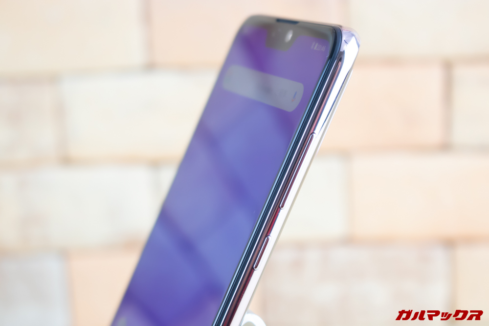 ZenFone Max Pro (M2)のボタンは右側に搭載