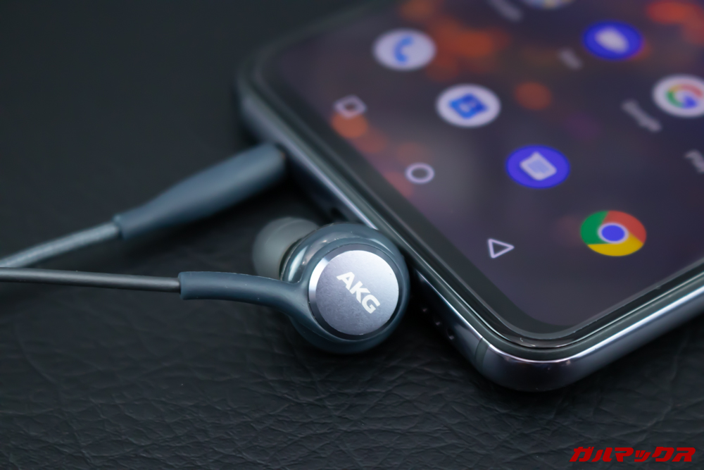 UMIDIGI S3 Proはイヤホンジャック搭載なのでお気に入りのイヤホンを利用できます。