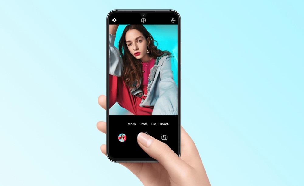 UMIDIGI A5 Proはインカメラに高画素な1600万画素カメラを搭載
