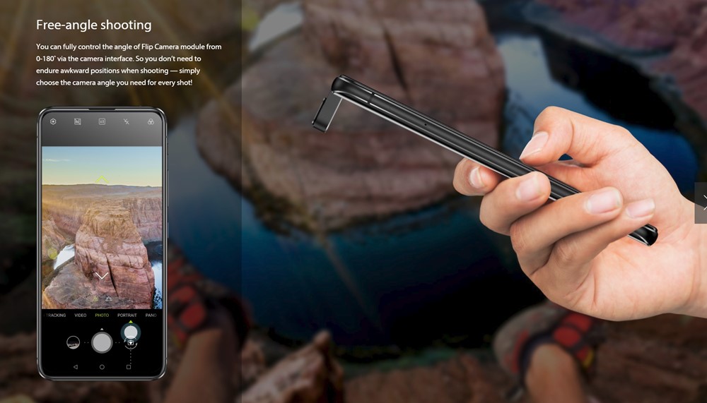 ZenFone 6はカメラを動かすことで超ローアングル撮影なども楽しめます。