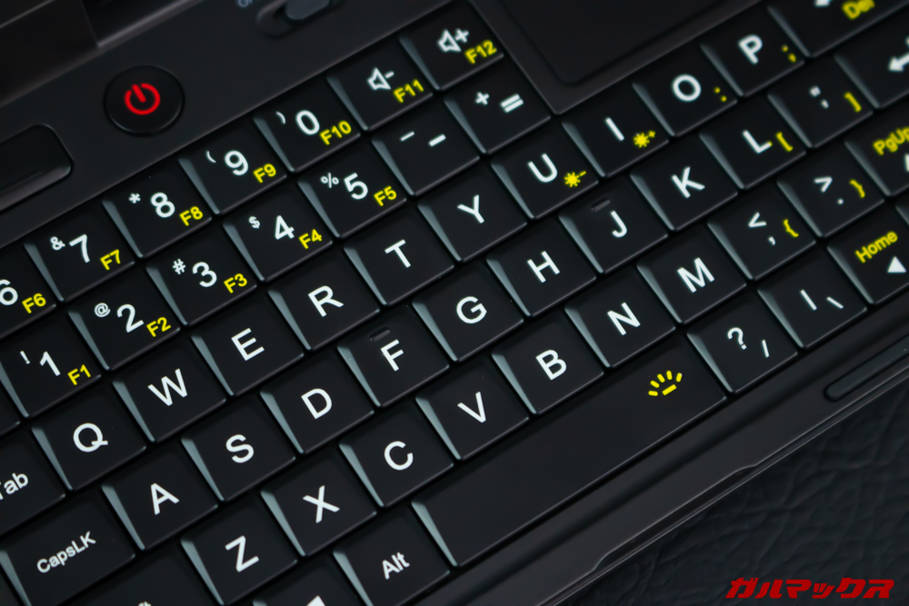 GPD MicroPCのキーボードはバックライト付きキーボードです。