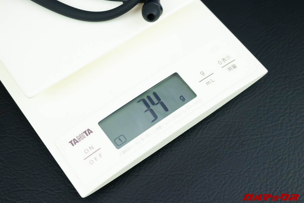 UMIDIGI Ubeatsの重量は実物で34gでした。