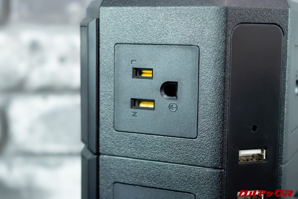 AUOPLUSのタワー式電源タップ