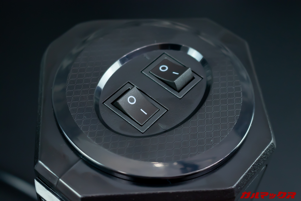 AUOPLUSのタワー式電源タップ