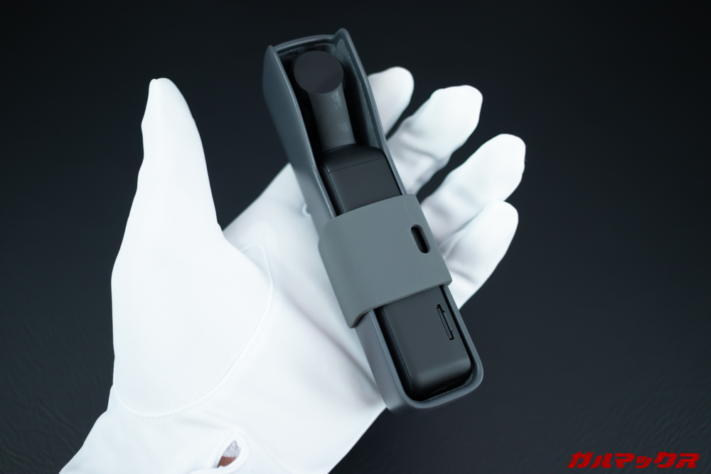 OSMO POCKETのケースはコンパクトで非常に扱いやすい