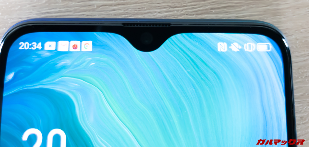 OPPO Reno Aのディスプレイ