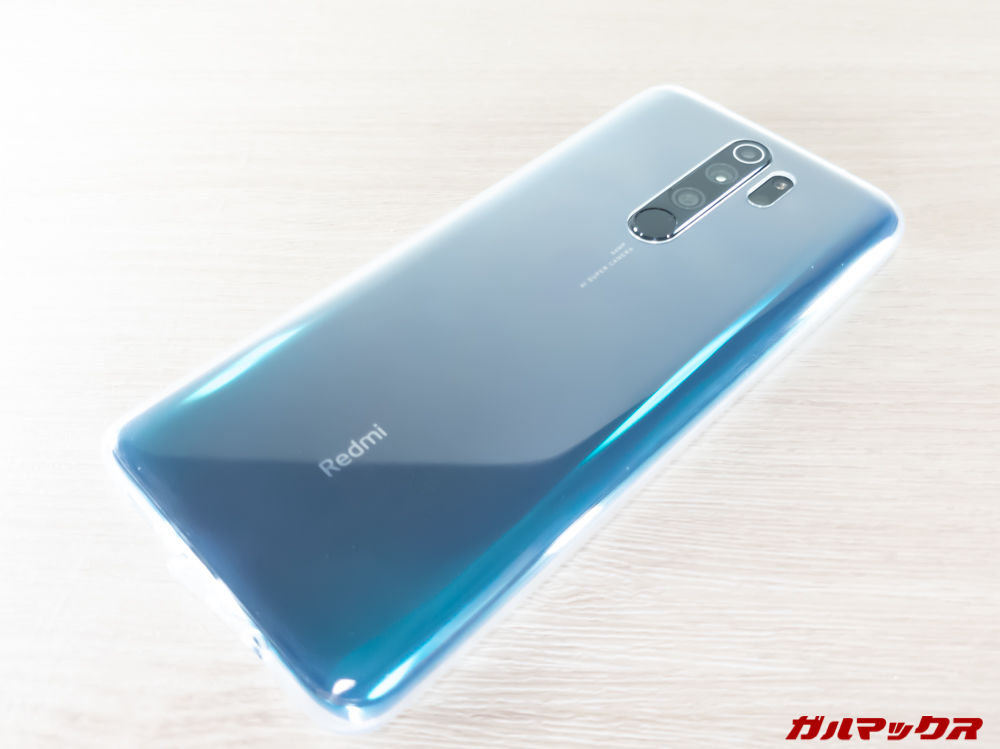 Redmi Note 8 Proに付属のTPUケースを装着