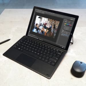 ［ガルマックス割］期待のサーフェス風PC「UBook Pro」がクラファン開始！早期支援で大幅割引！