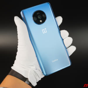 OnePlus 7Tのファーストインプレッション。お手頃価格でプレミアムな体験ができるスマホ