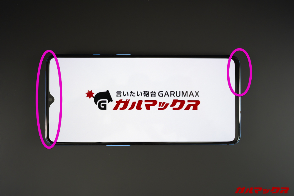 OnePlus 7Tのはステレオスピーカー搭載。音量も非常に大きいので不満はない。