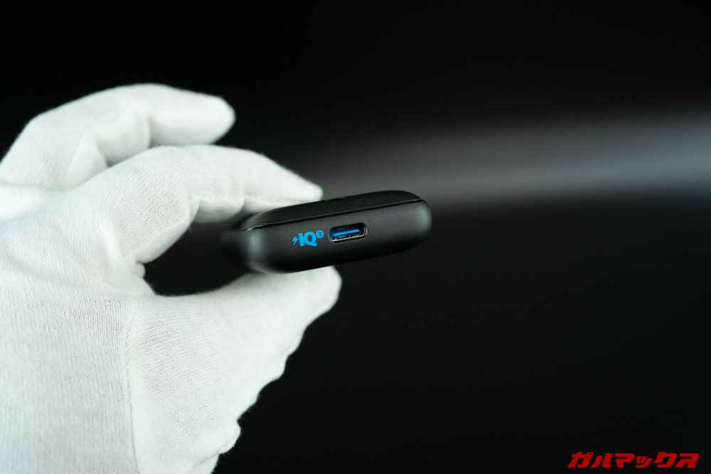 Anker-PowerPort-Atom-III-Slimは非常に薄型な設計