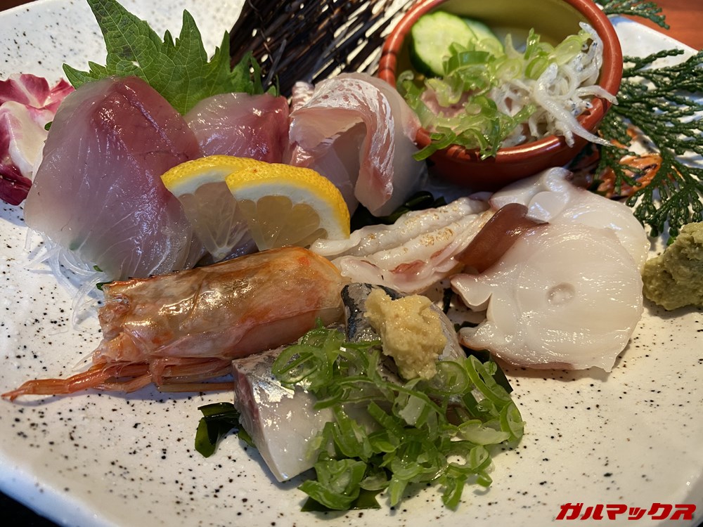 iPhone 11-Galaxy A41