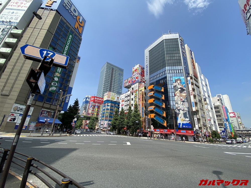 iPhone 11-Galaxy A41