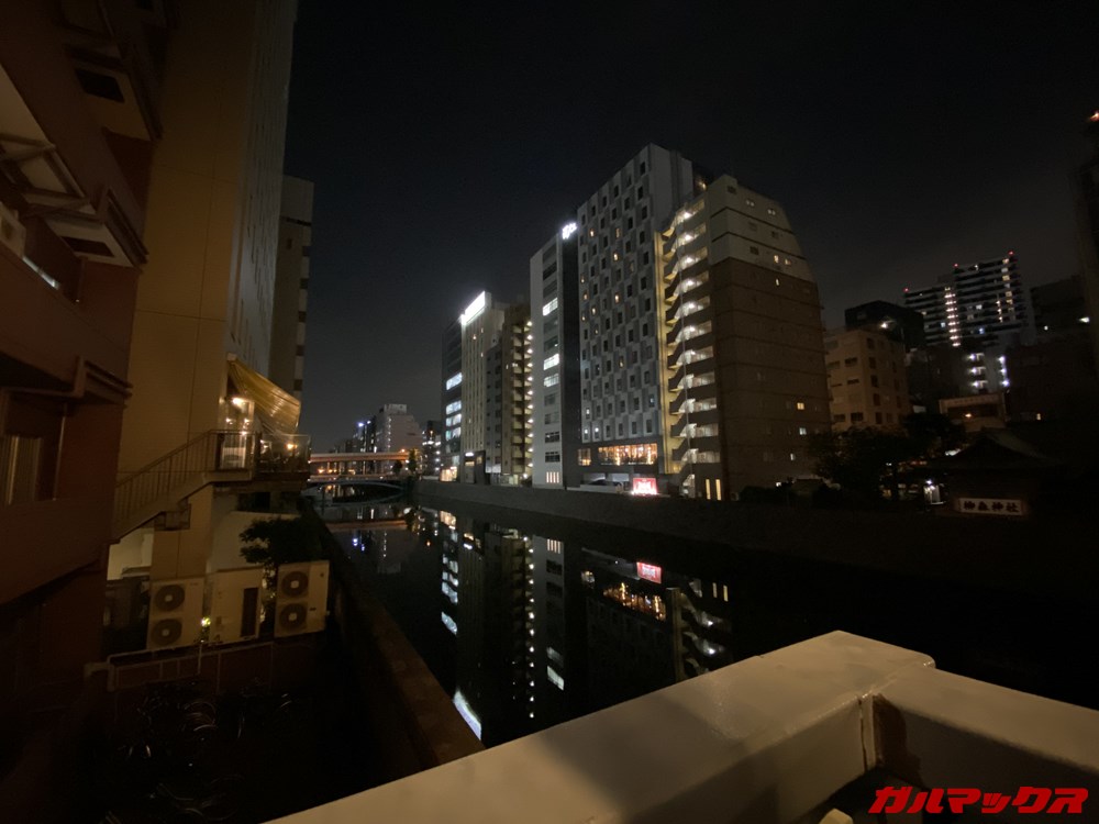 iPhone 11-Galaxy A41