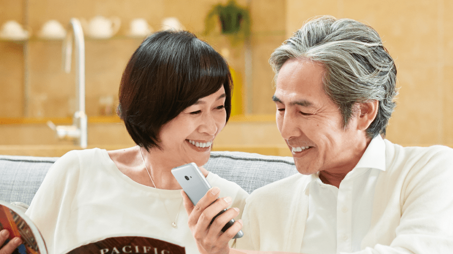 かんたんスマホ2