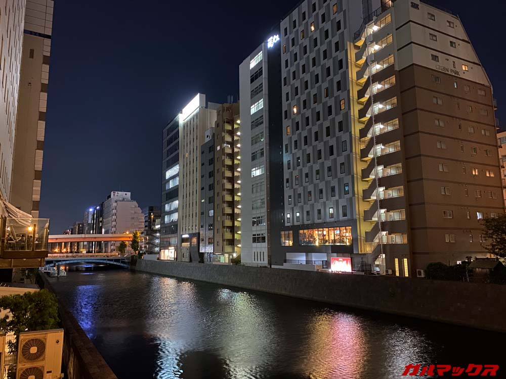 iPhone 11-TCL 10 Lite