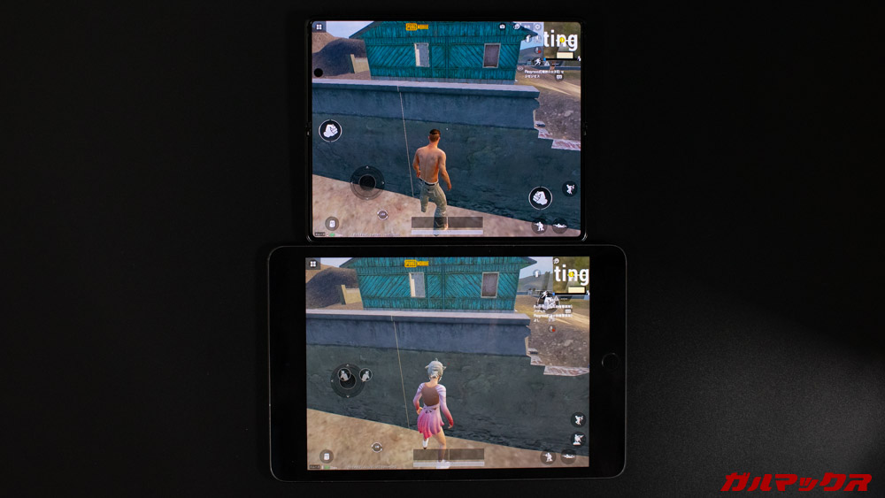 Galaxy Z Fold2とiPad miniの比較