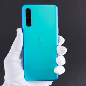 OnePlus Nord CE 5Gのレビュー！デザイン良し！有機EL搭載！3万円台で買えるOnePlusスマホ！