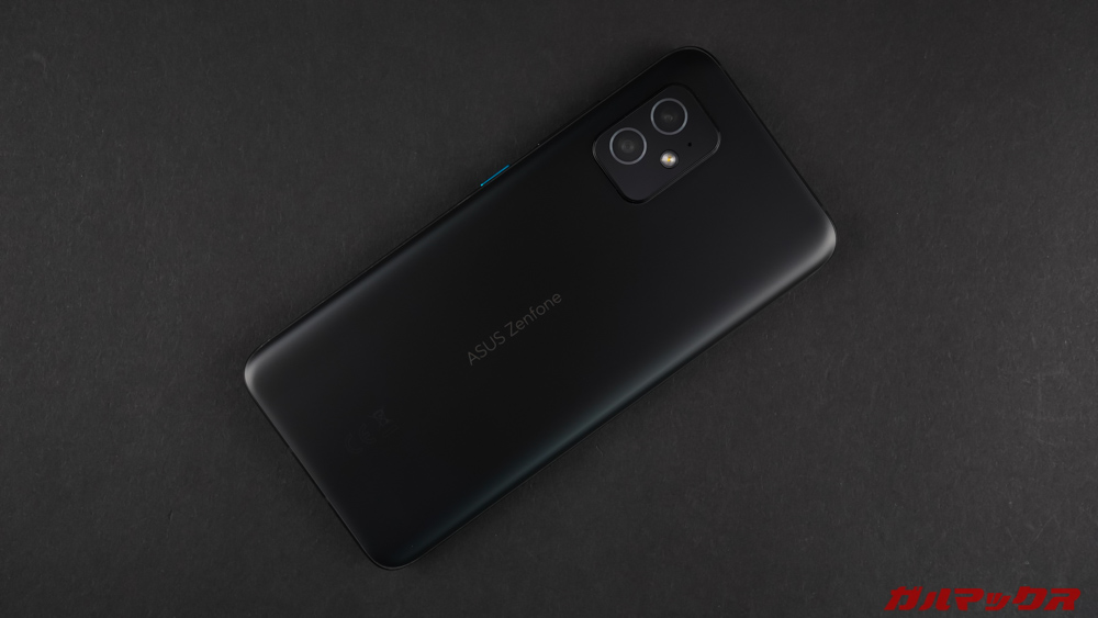 Zenfone 8