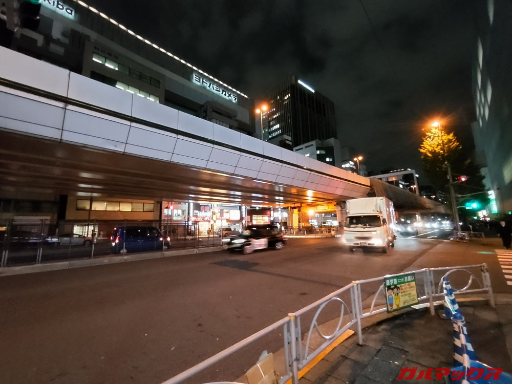 AQUOS sense6超広角夜間