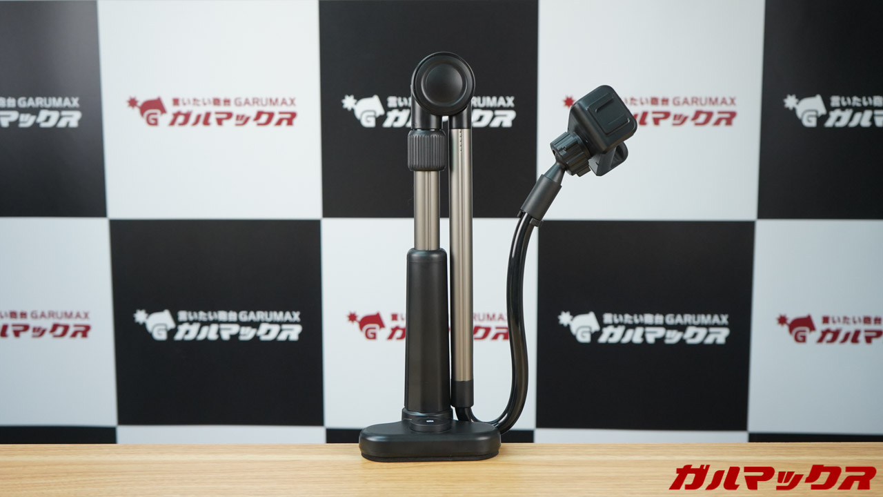 VEPETE製のアームスタンド